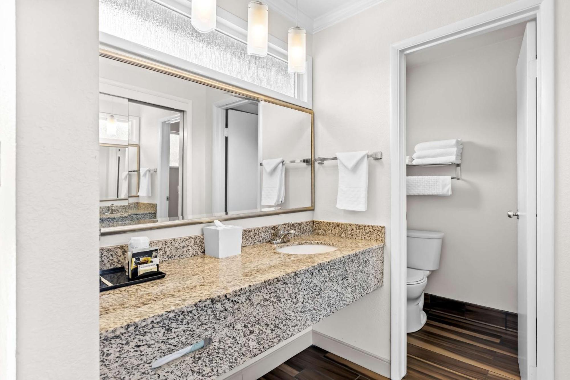 Best Western Garden Inn Santa Rosa Εξωτερικό φωτογραφία