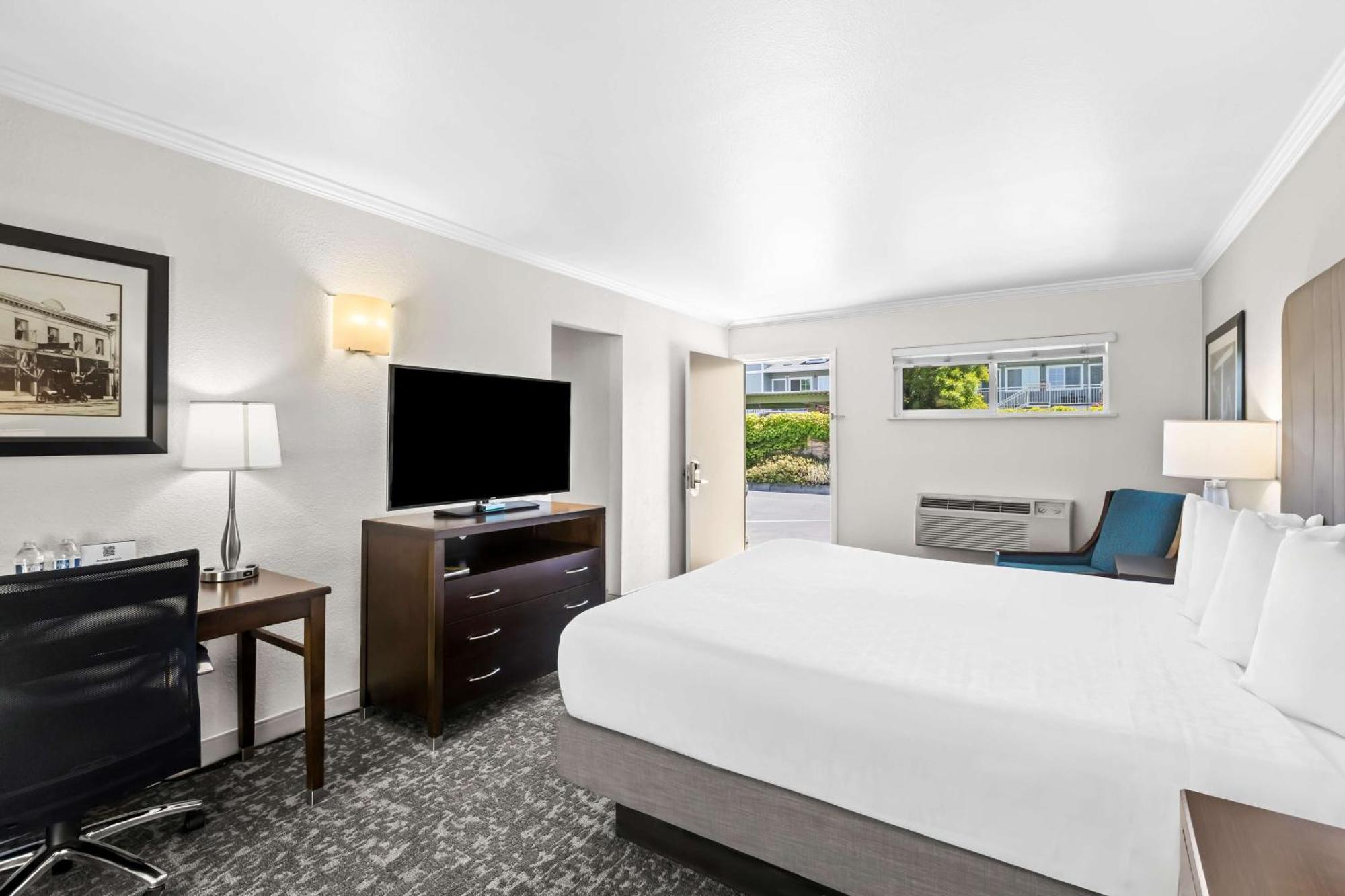 Best Western Garden Inn Santa Rosa Εξωτερικό φωτογραφία