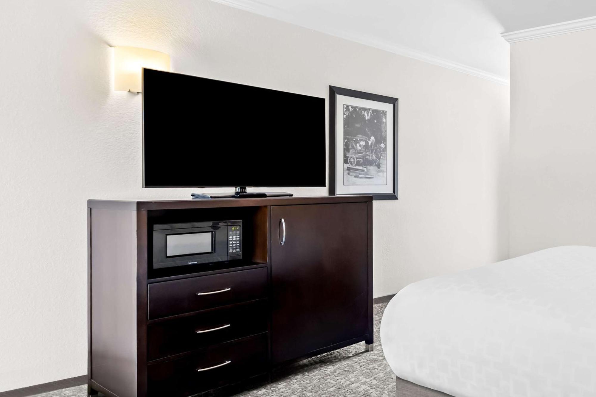 Best Western Garden Inn Santa Rosa Εξωτερικό φωτογραφία