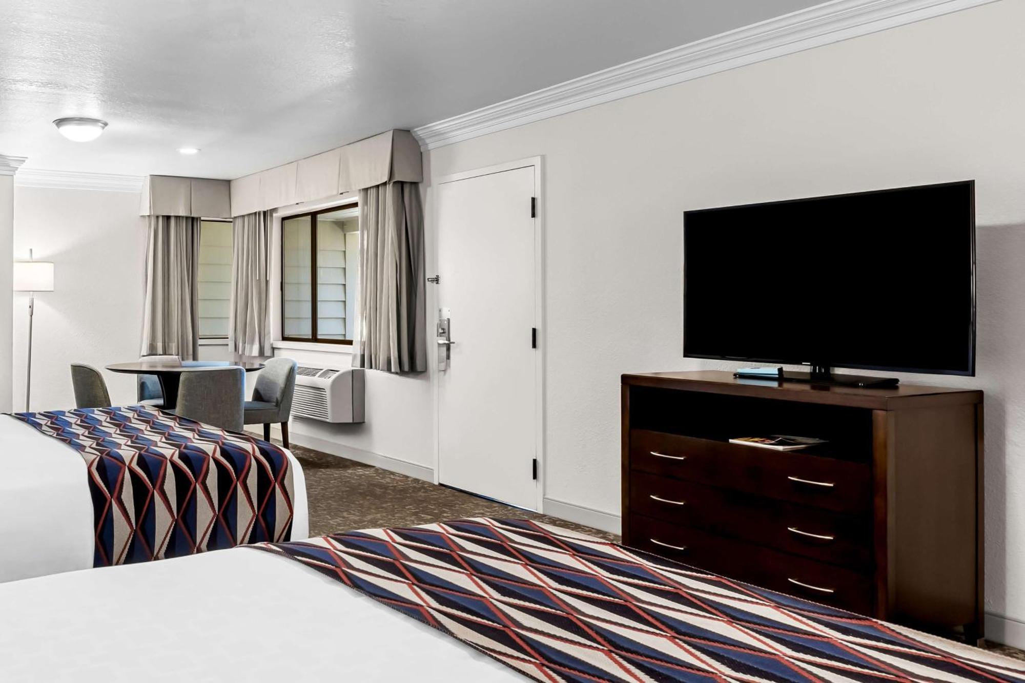 Best Western Garden Inn Santa Rosa Εξωτερικό φωτογραφία